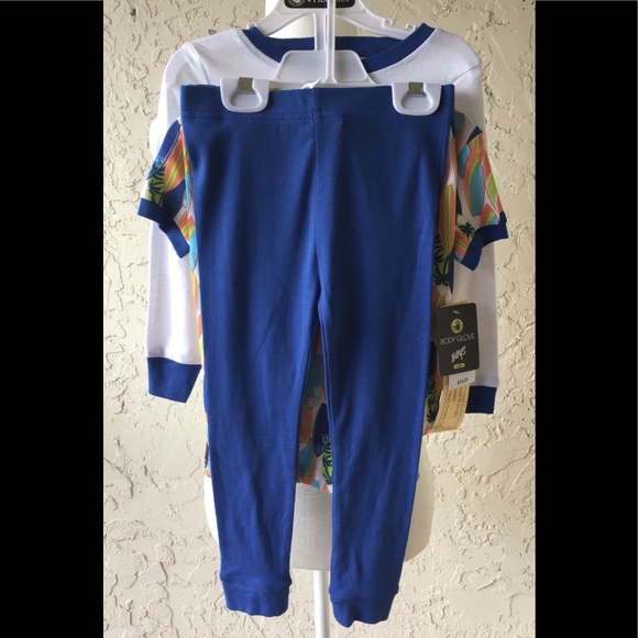 Boy’s 4-Piece Pajama Set - Picture 4 of 6